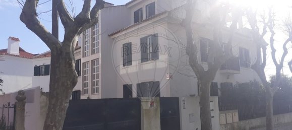 2 Schlafzimmer Wohnung in Cascais, Portugal, Nr. 348963 2