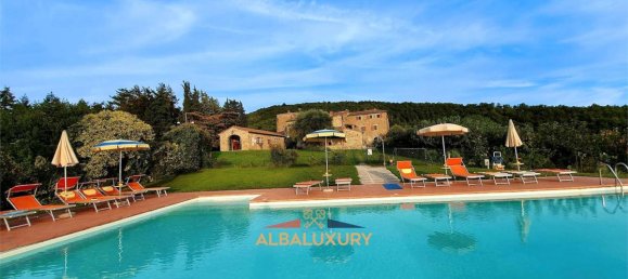 16 Schlafzimmer Villa in Arezzo, Italy, Nr. 552 11