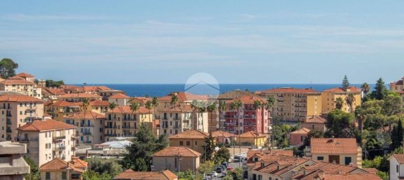 1 bedroom Apartment in Imperia, Italy No. 372885 2