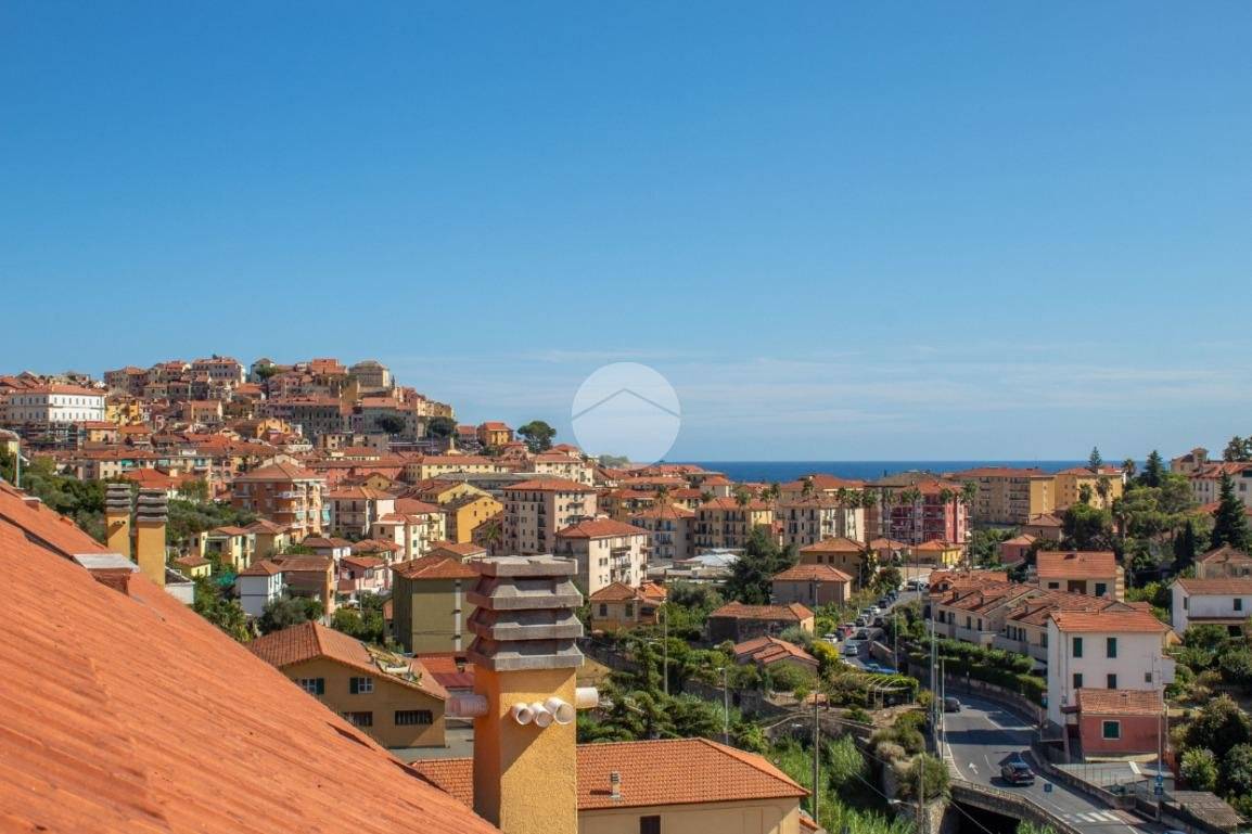 1 bedroom Apartment in Imperia, Italy No. 372885