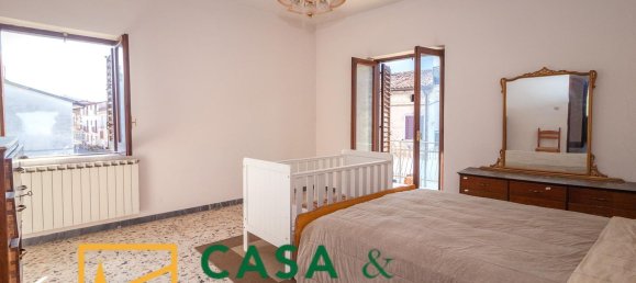 5 bedrooms House in Pietramelara, Italy No. 344932 12