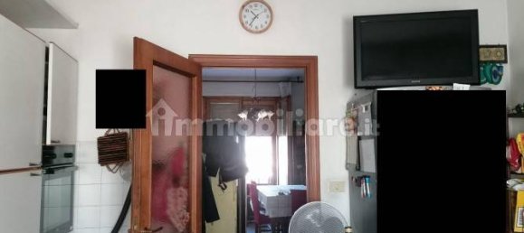 2 bedrooms Apartment in Campi Bisenzio, Italy No. 297597 7