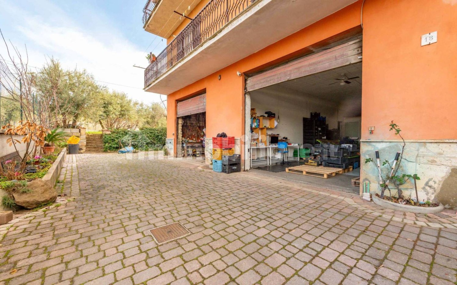 Склад 75м² в Монте Порцио Катоне, Италия № 160700