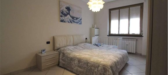 Квартира с 3 комнатами в Варесе, Италия № 140145 11