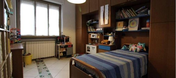 Квартира с 3 комнатами в Варесе, Италия № 140145 15