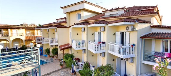  تاون هاوس في Zakynthos, Greece 1320متر مربع رقم 7192 2