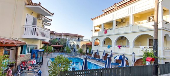 1320 m² adosado en venta en Zakynthos, Ionian Islands, Peloponnese, Western Greece and the Ionian, Greece № 7192 7