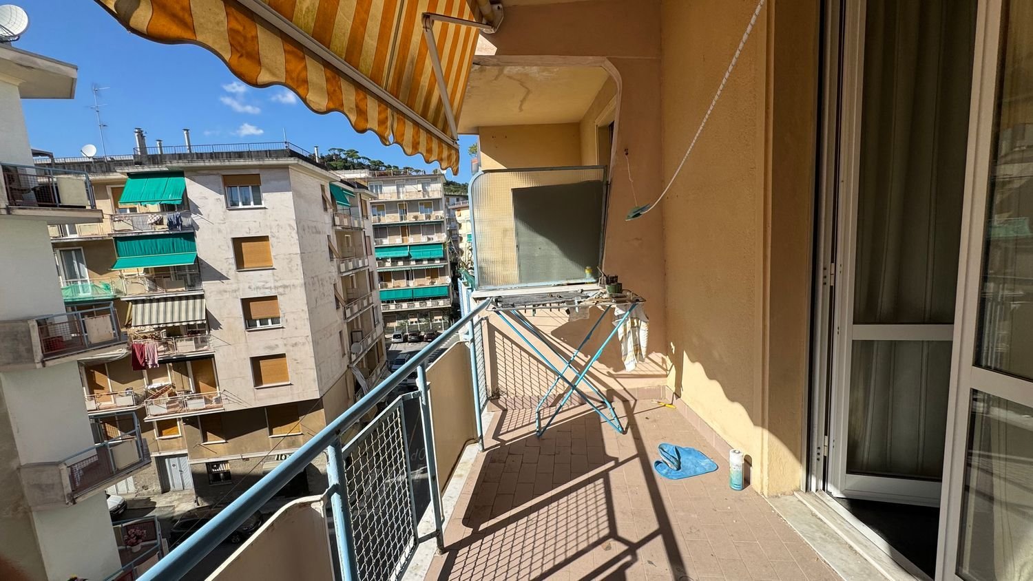 4 bedrooms Apartment in Genoa, Italy No. 343137