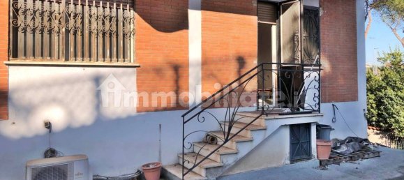 3 bedrooms Apartment in Rome, Italy No. 45563 17