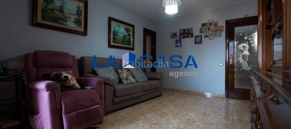 3 bedrooms Apartment in L'Hospitalet de Llobregat, Spain No. 145916 4