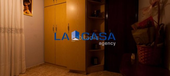 3 bedrooms Apartment in L'Hospitalet de Llobregat, Spain No. 145916 14