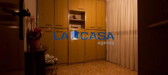 3 bedrooms Apartment in L'Hospitalet de Llobregat, Spain No. 145916 15