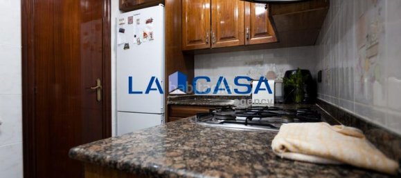 3 bedrooms Apartment in L'Hospitalet de Llobregat, Spain No. 145916 18