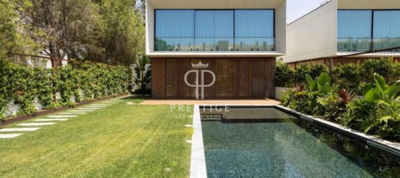 4 Schlafzimmer Villa in Quarteira, Portugal, Nr. 294035 2