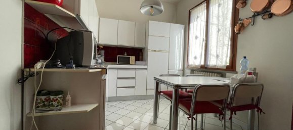5 rooms House in Cesena, Italy No. 157415 3