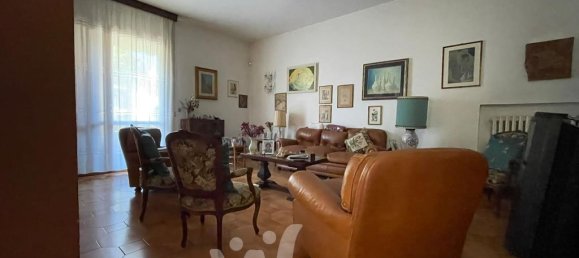 5 rooms House in Cesena, Italy No. 157415 2