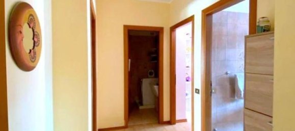 3غرفة شقة في Campobasso, Italy رقم 22682 16