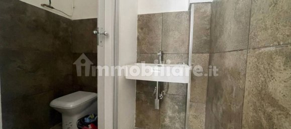 3 rooms Commercial property in Palermo, Italy No. 287172 2