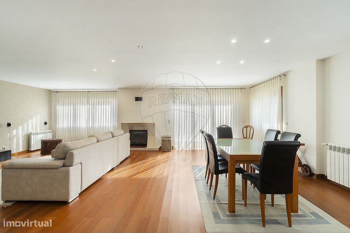 4 bedrooms House in Mindelo, Portugal No. 185808