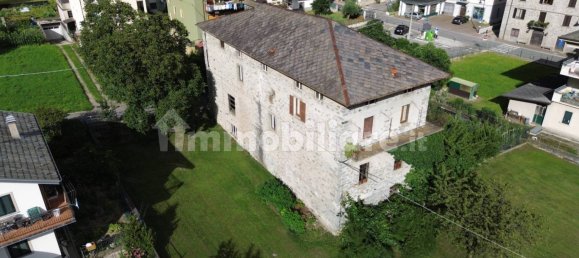 5 bedrooms House in Grosio, Italy No. 259130 5