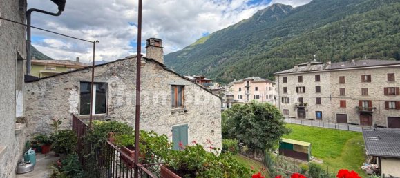 5 bedrooms House in Grosio, Italy No. 259130 49