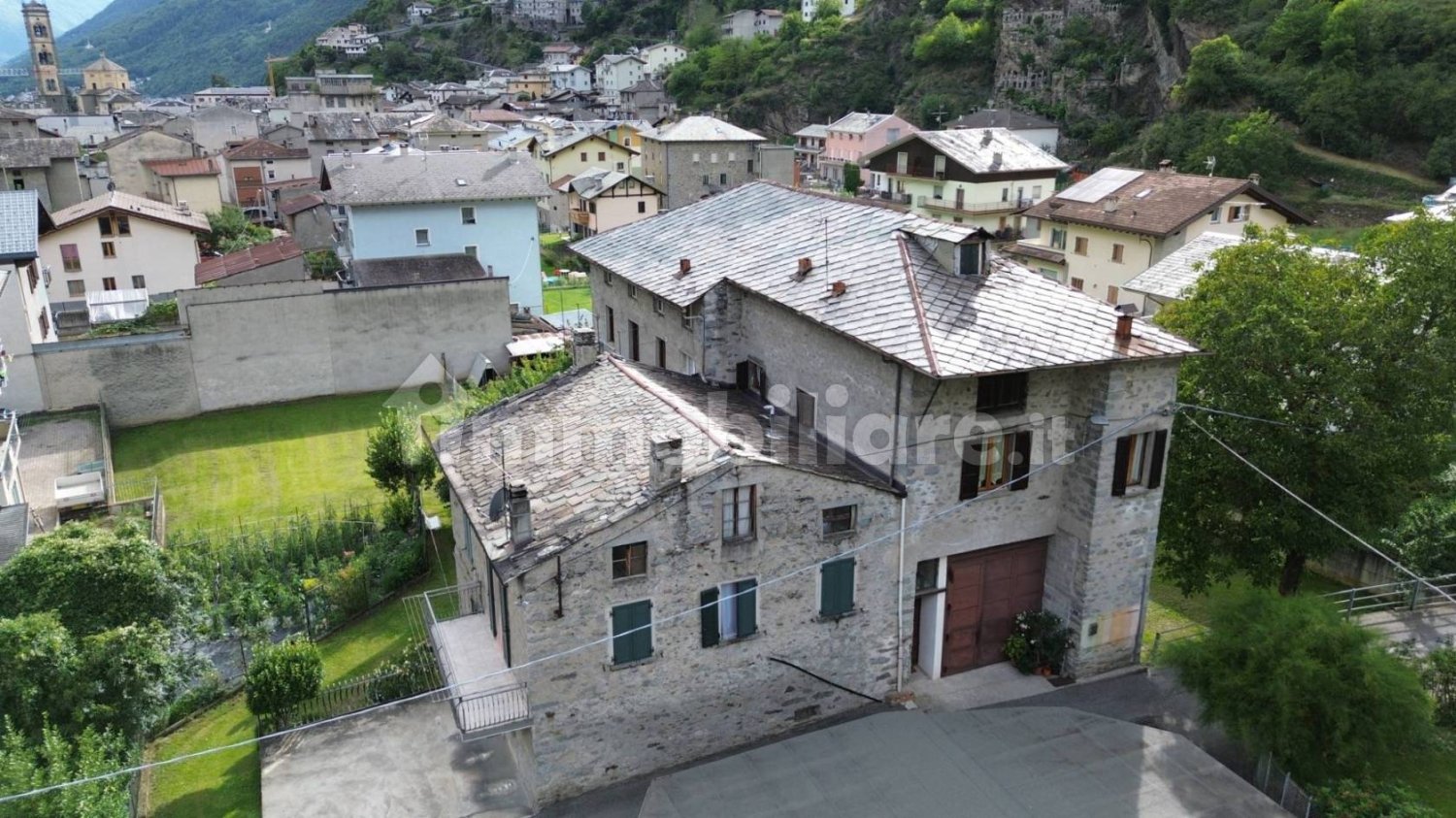 5 bedrooms House in Grosio, Italy No. 259130