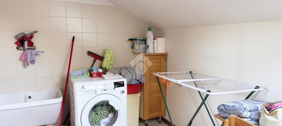 Apartamento de 6 habitaciónes en Udine, Italy No. 108478 41