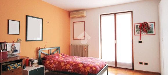 Apartamento de 6 habitaciónes en Udine, Italy No. 108478 30