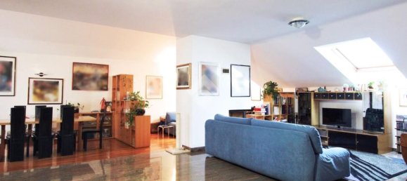 Apartamento de 6 habitaciónes en Udine, Italy No. 108478 5