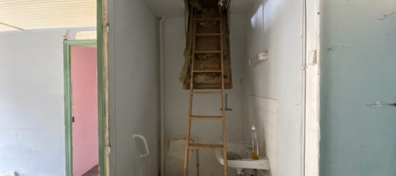 1 Schlafzimmer Haus in Chateaumeillant, France, Nr. 249823 20