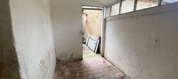 1 Schlafzimmer Haus in Chateaumeillant, France, Nr. 249823 11