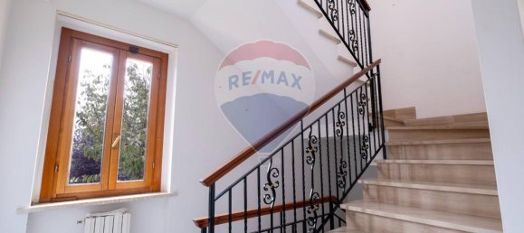 13 rooms House in San Marcello, Italy No. 3101 51