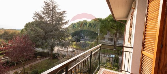 13 rooms House in San Marcello, Italy No. 3101 53
