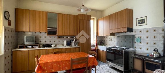 5 rooms House in Canelli, Italy No. 132466 7