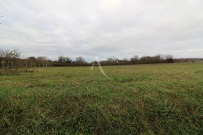  قطعة أرض في Chisseaux, France 957متر مربع رقم 82408