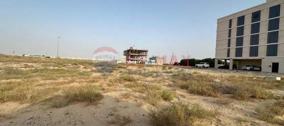 435m² Land in Tilal City, UAE No. 39032 2