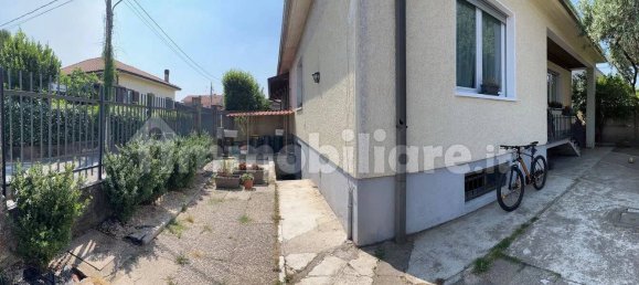 3 Schlafzimmer Villa in Gorla Minore, Italy, Nr. 342013 26