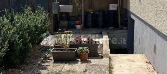 3 Schlafzimmer Villa in Gorla Minore, Italy, Nr. 342013 25