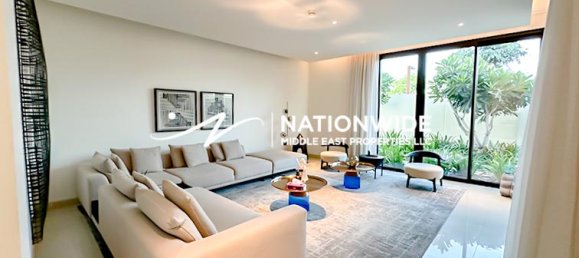 Villa T4 em Abu Dhabi, UAE N.º 95436 4