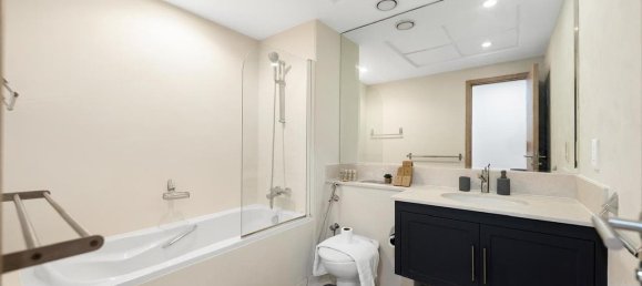 2 bedrooms Apartment in Downtown Dubai (Downtown Burj Dubai), UAE No. 113906 12