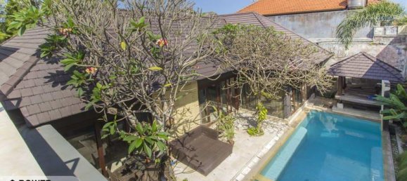 3 bedrooms Villa in Kerobokan, Indonesia No. 3943 11