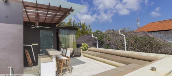 3 bedrooms Villa in Kerobokan, Indonesia No. 3943 12