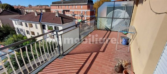 1 chambre Appartement à Novara, Italy No. 332909 3
