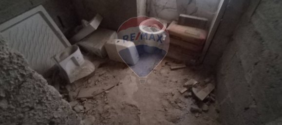 3 rooms Apartment in Morcone, Italy No. 303152 12