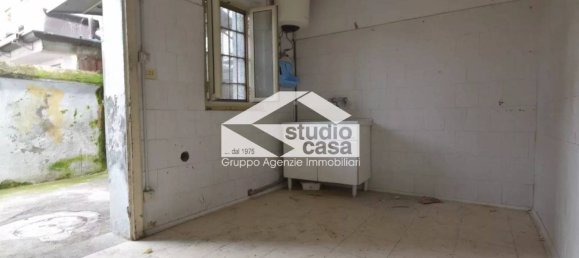 2 bedrooms House in Offanengo, Italy No. 210215 6