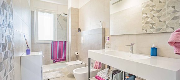 3 rooms Apartment in Bitetto, Italy No. 26477 30