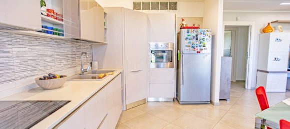 3 rooms Apartment in Bitetto, Italy No. 26477 9