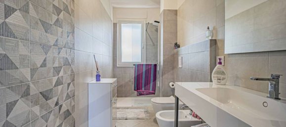 3 rooms Apartment in Bitetto, Italy No. 26477 29