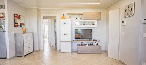 3 rooms Apartment in Bitetto, Italy No. 26477 20