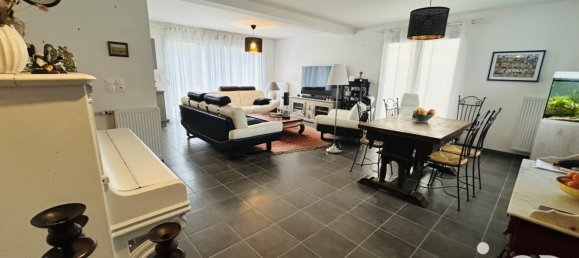 5 bedrooms House in Pleurtuit, France No. 203731 2